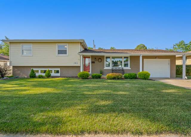 Property at 3010 43rd St, Highland, IN 46322, 3 beds, 1.5 baths