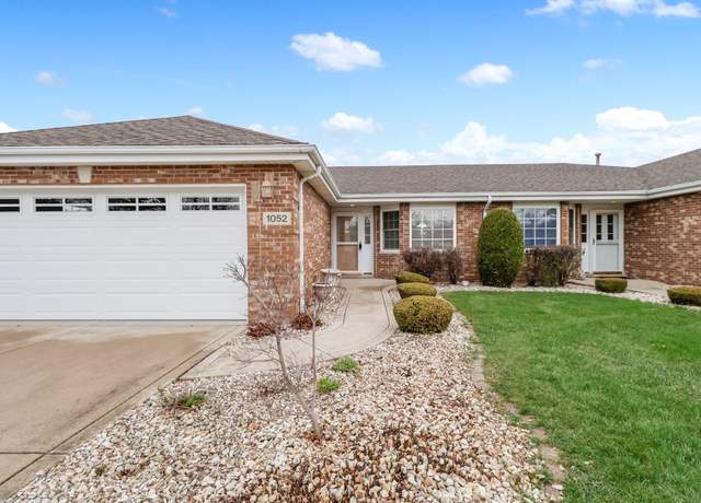 Property at 1052 Freedom Cir S, Crown Point, IN 46307, 3 beds, 2 baths