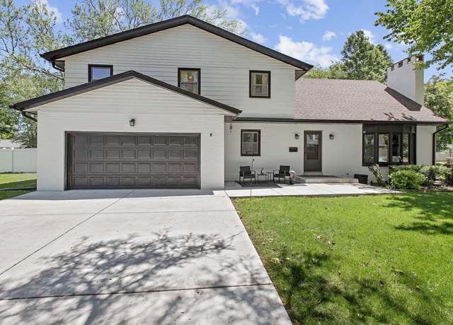 Property at 2302 Shannon Dr, Valparaiso, IN 46383, 4 beds, 2.5 baths