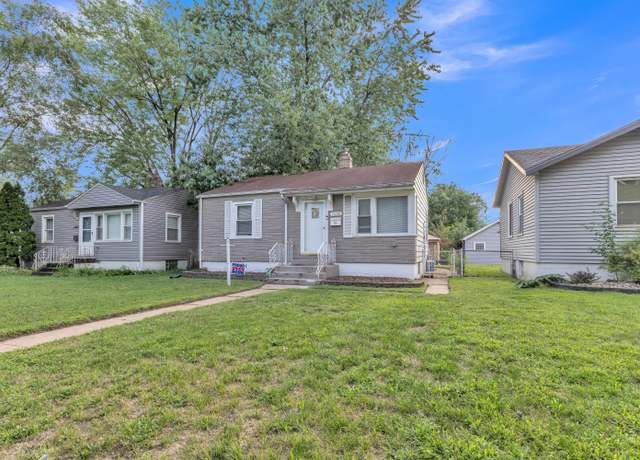 Property at 7426 Howard Ave, Hammond, IN 46324, 2 beds, 1 bath