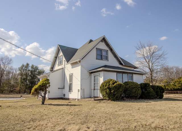 Property at 3855 S Us 35, Knox, IN 46534, 2 beds, 1 bath