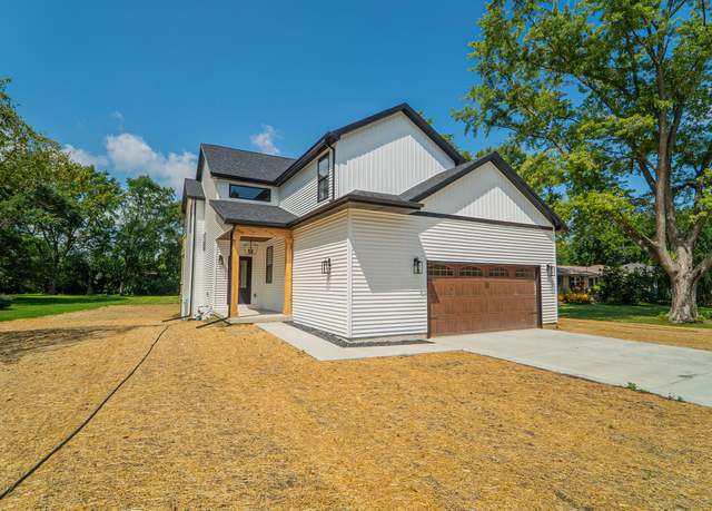 Property at 7160 Colorado St, Merrillville, IN 46410, 5 beds, 3.5 baths