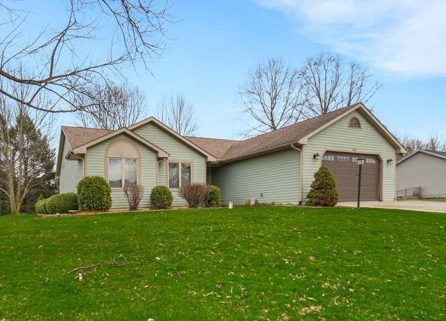 Property at 55302 Windswept Ln, New Carlisle, IN 46552, 3 beds, 2 baths