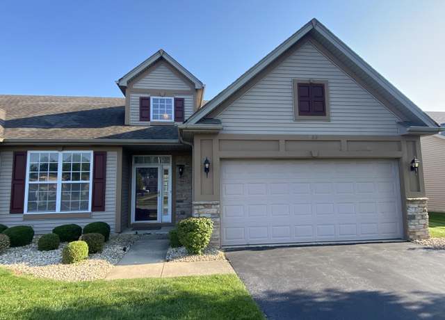 Property at 962 Flagstone Dr, Dyer, IN 46311, 2 beds, 2 baths