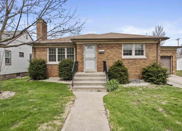 Property at 3543 Highway Ave, Highland, IN 46322, 2 beds, 1 bath
