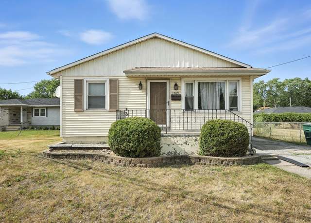 Property at 3709 Orchard Dr, Hammond, IN 46323, 2 beds, 1 bath