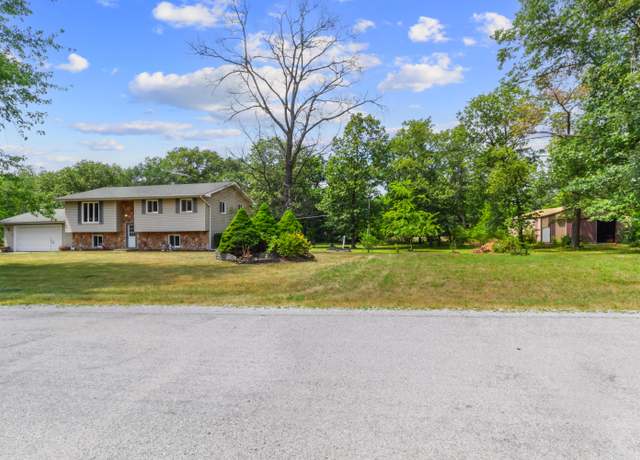 Property at 4092 Ethel St E, Demotte, IN 46310, 3 beds, 2 baths