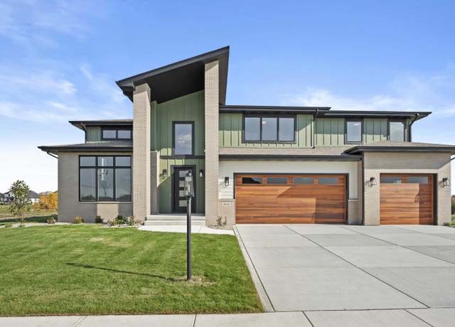 Property at 9935 Switch Grass Ln, St. John, IN 46373, 4 beds, 3.5 baths
