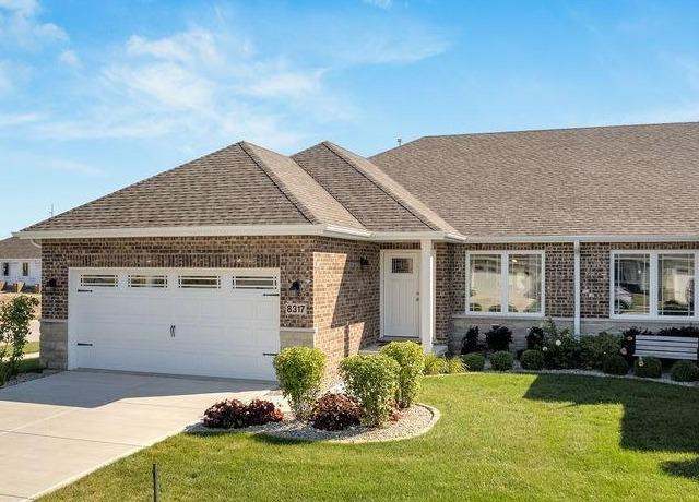 Property at 9440 W 106th Pl, St. John, IN 46373, 3 beds, 2 baths