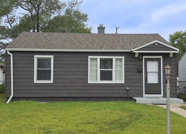 Property at 738 Mount St, Gary, IN 46406, 2 beds, 1 bath
