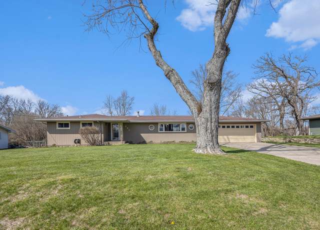 Property at 243 County Rd 406 N, Valparaiso, IN 46385, 3 beds, 2 baths