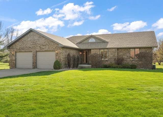Property at 4005 Goodrich Ct, Valparaiso, IN 46385, 3 beds, 3 baths