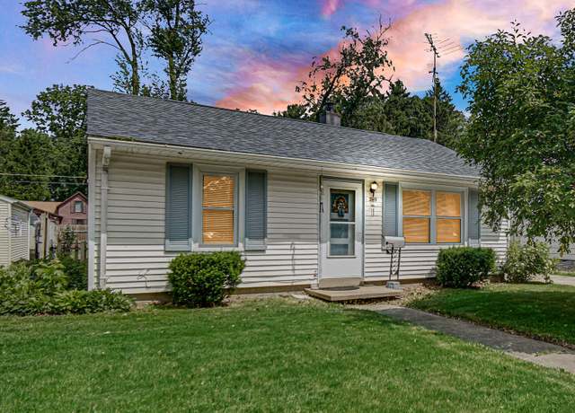 Property at 509 Philadelphia St, La Porte, IN 46350, 2 beds, 1 bath