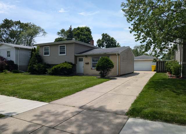 Property at 802 N Glenwood Ave, Griffith, IN 46319, 3 beds, 1 bath