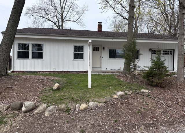 Property at 504 Closser Ave, La Porte, IN 46350, 3 beds, 1.5 baths