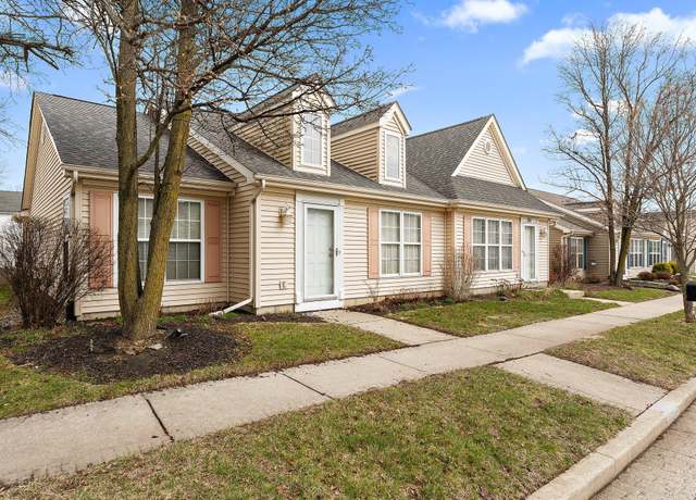 Property at 243 Edinburgh St, Valparaiso, IN 46385, 1 bed, 2 baths