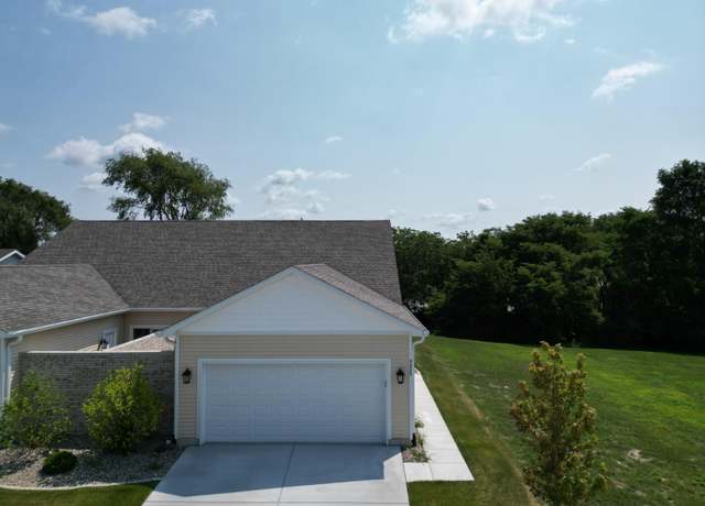 Property at 9945 Pheasant Ln, St. John, IN 46373, 3 beds, 2 baths