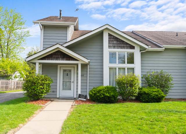 Property at 1628 Heritage Dr, Lowell, IN 46356, 2 beds, 1.5 baths