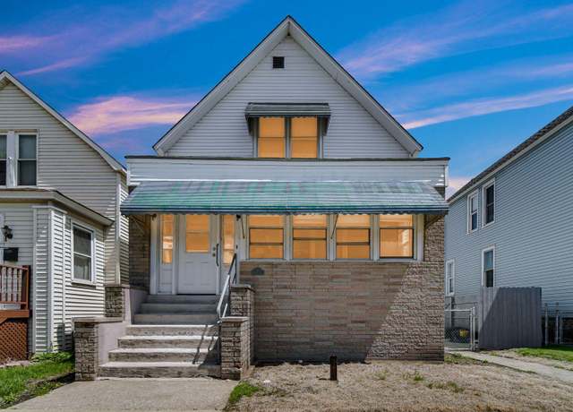 Property at 1511 Roberts Ave, Whiting, IN 46394, 5 beds, 2 baths