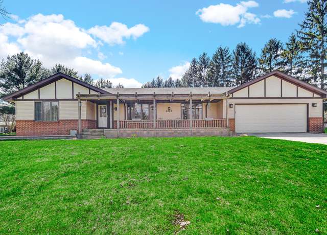 Property at 8827 Windy Hill Ct, Hobart, IN 46342, 3 beds, 2.5 baths