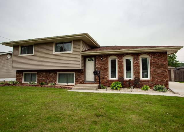 Property at 1455 Swift St, Hobart, IN 46342, 3 beds, 2 baths