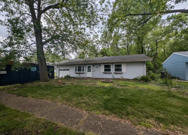 Property at 1348 S Illinois St, Hobart, IN 46342, 3 beds, 1.5 baths