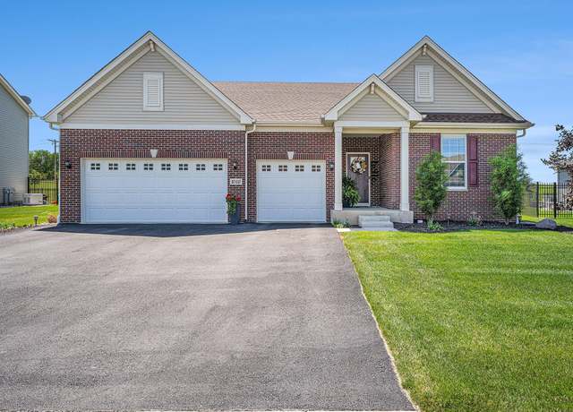 Property at 10410 Pine Ln, St. John, IN 46375, 3 beds, 3 baths