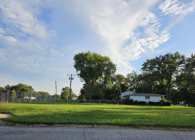 Property at 855 W 70th Pl, Merrillville, IN 46410