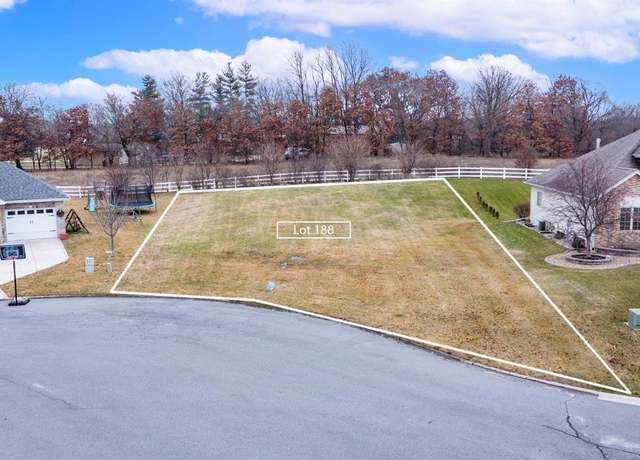 Property at 8312 Doubletree Dr N, Crown Point, IN 46307