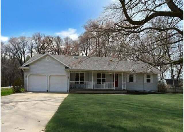Property at 364 W 100 S, Winamac, IN 46996, 3 beds, 3 baths
