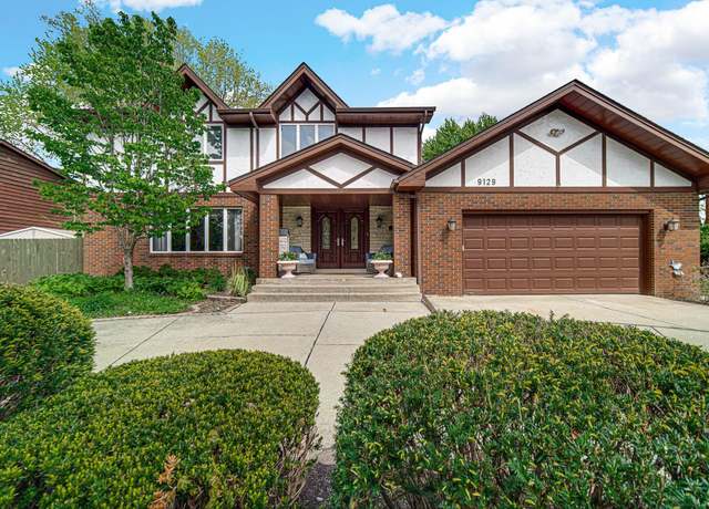 Property at 9129 Southwood Dr, Munster, IN 46321, 4 beds, 2.5 baths