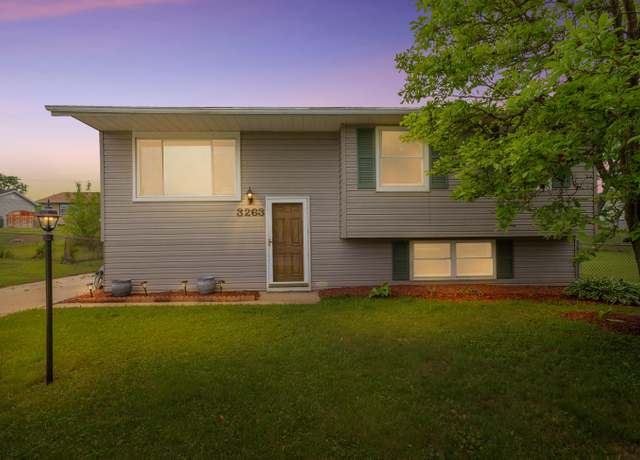 Property at 3263 W 74th Ln, Merrillville, IN 46410, 4 beds, 2 baths