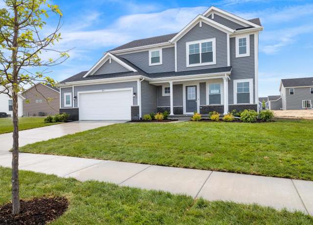Property at 597 E 130th Ln, Crown Point, IN 46307, 4 beds, 2.5 baths