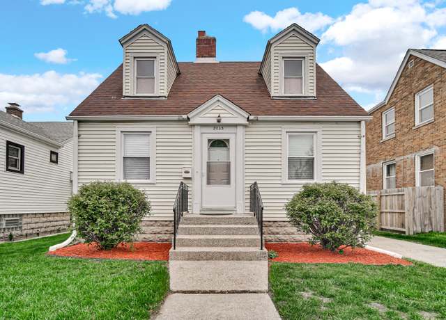 Property at 2035 Davis Ave, Whiting, IN 46394, 3 beds, 2 baths