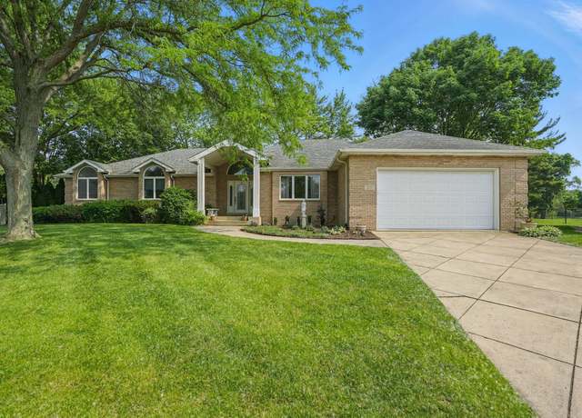 Property at 20 E 76th Ave, Schererville, IN 46375, 3 beds, 2.5 baths
