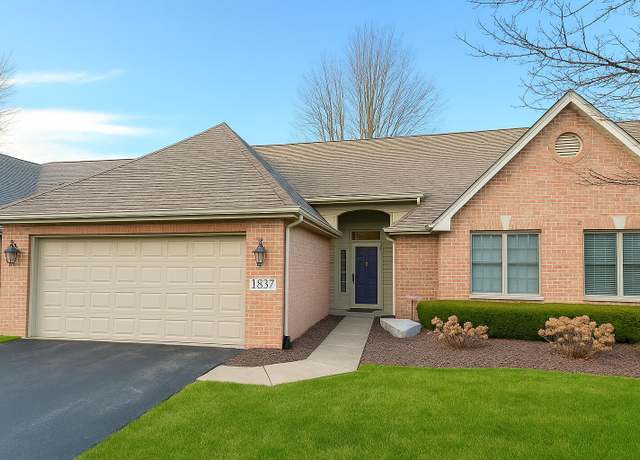 Property at 1837 Windfield Dr, Munster, IN 46321, 2 beds, 2 baths