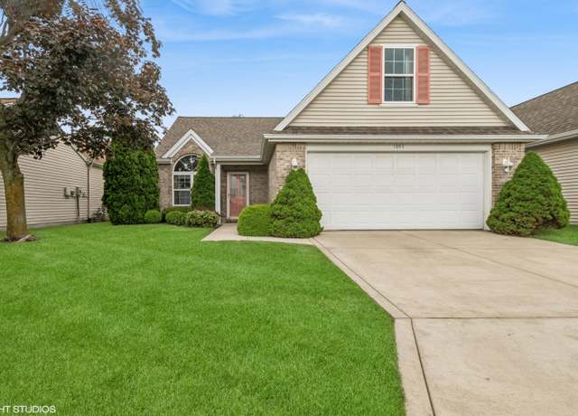Property at 1053 Vanderburgh St, Valparaiso, IN 46385, 3 beds, 2 baths
