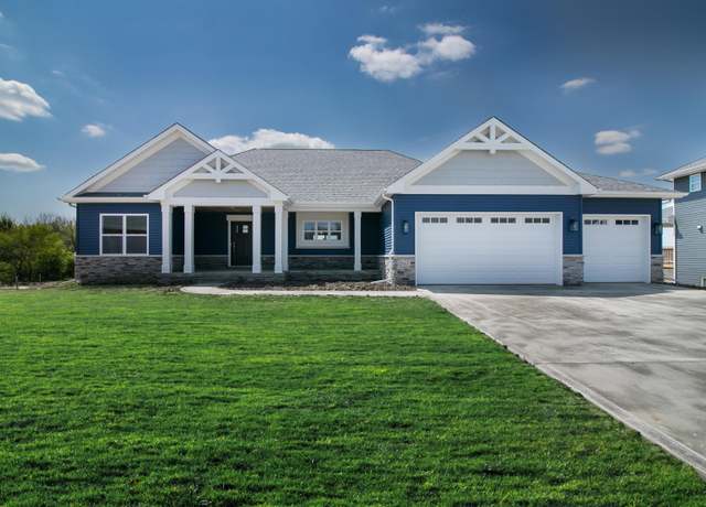Property at 1761 Trailbrook Dr, Valparaiso, IN 46385, 3 beds, 2 baths