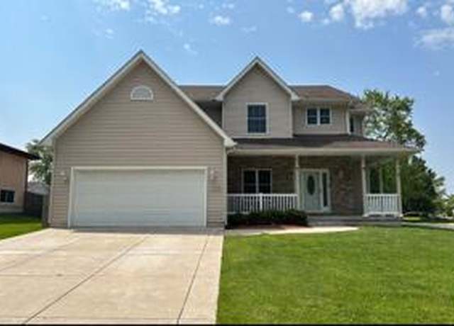 Property at 7341 W 82nd Ct, Crown Point, IN 46307, 4 beds, 2.5 baths