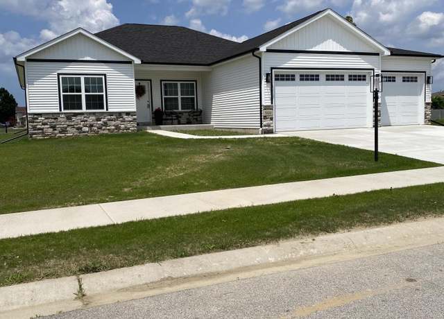 Property at 5800 Bleacher Ave, Portage, IN 46368, 3 beds, 2 baths