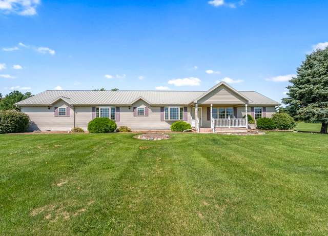 Property at 7964 W 205th Ave, Lowell, IN 46356, 3 beds, 2.5 baths