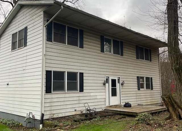 Property at 2055 Harrison Blvd, Valparaiso, IN 46385, 3 beds, 1 bath