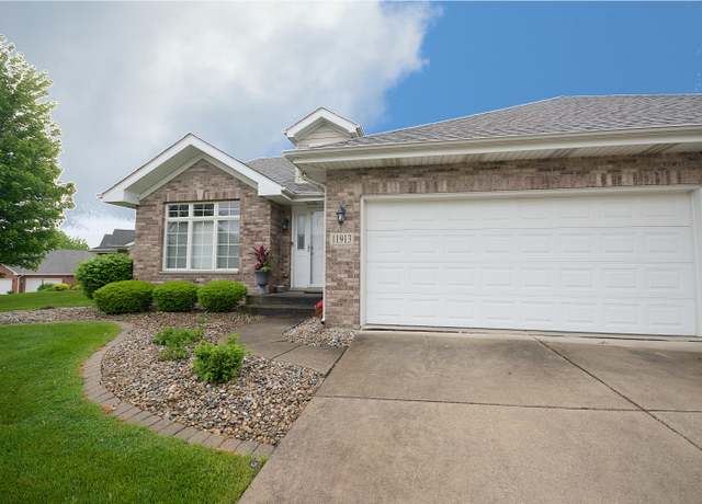 Property at 11913 W 107th Pl, St. John, IN 46373, 2 beds, 2 baths