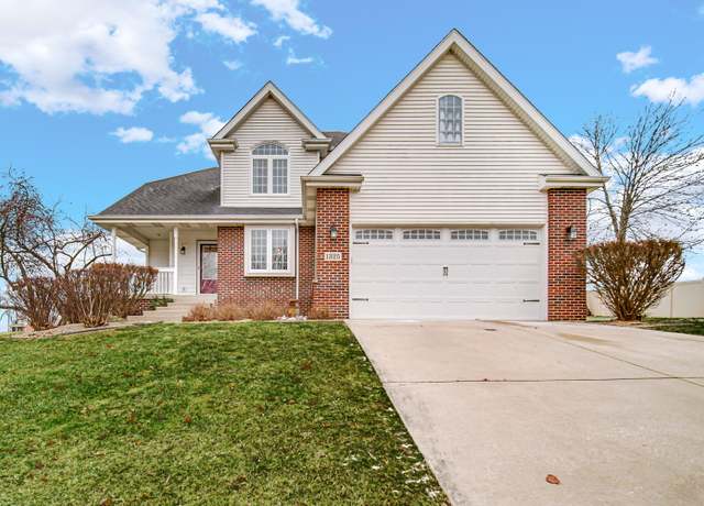 Property at 1325 Tanglewood Ct, Crown Point, IN 46307, 4 beds, 2.5 baths