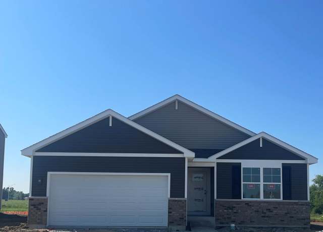 Property at 454 Fry St, Hebron, IN 46341, 3 beds, 2 baths