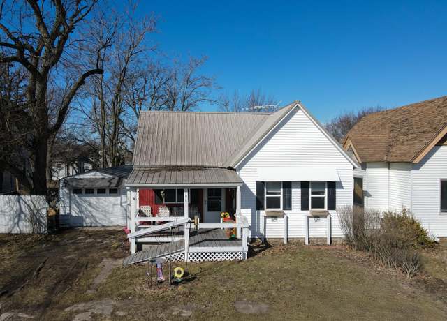 Property at 106 N Main St, Morocco, IN 47963, 1 bed, 1 bath