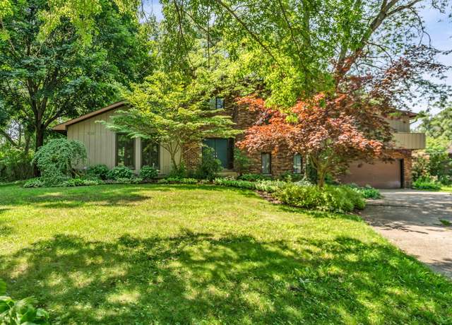 Property at 6155 Sunrise Ave, Portage, IN 46368, 4 beds, 2.5 baths