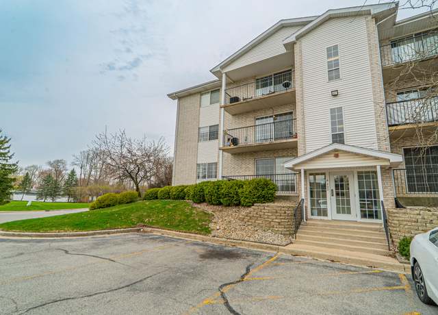 Property at 400 Sturdy Rd Unit 1-a, Valparaiso, IN 46383, 2 beds, 2 baths