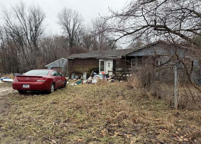 Property at 6781 E 250 S, Knox, IN 46534, 3 beds, 2 baths