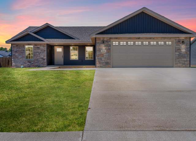 Property at 504 Ironwood St NW, Demotte, IN 46310, 3 beds, 2 baths